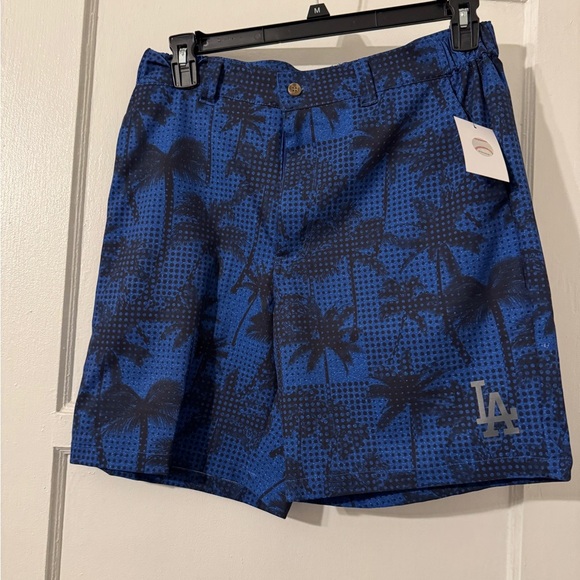 Los Angeles Dodgers Palm Tree Shorts NWT medium - Picture 1 of 4